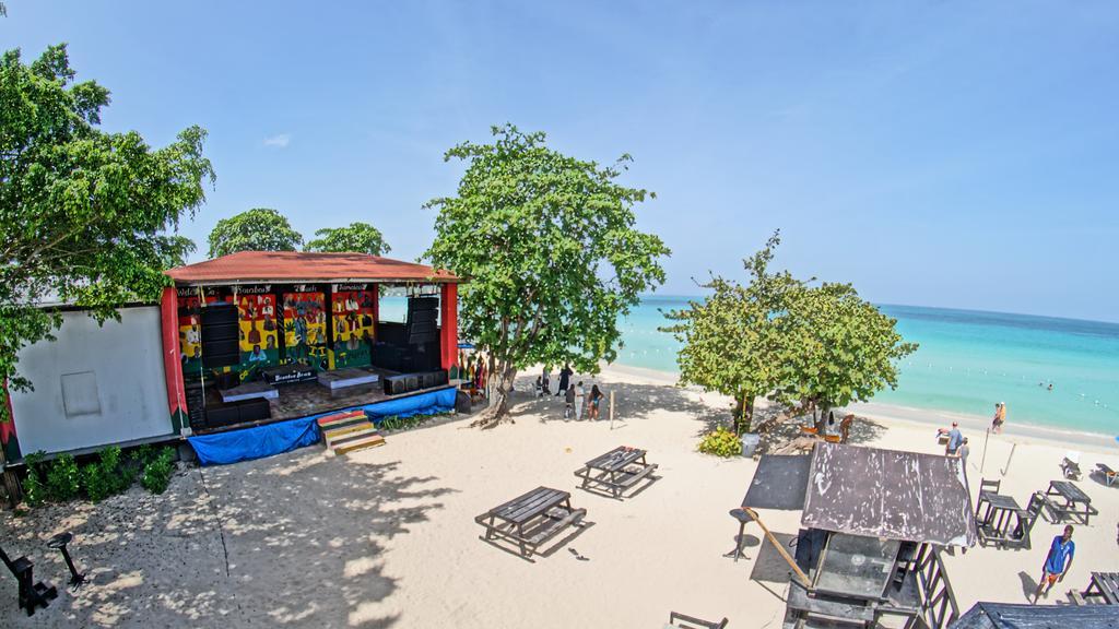 מלון נגריל Bourbon Beach Jamaica מראה חיצוני תמונה